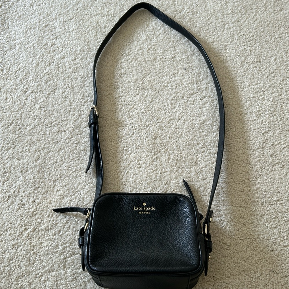 Kate Spade double zip camera crossover with inside pocket